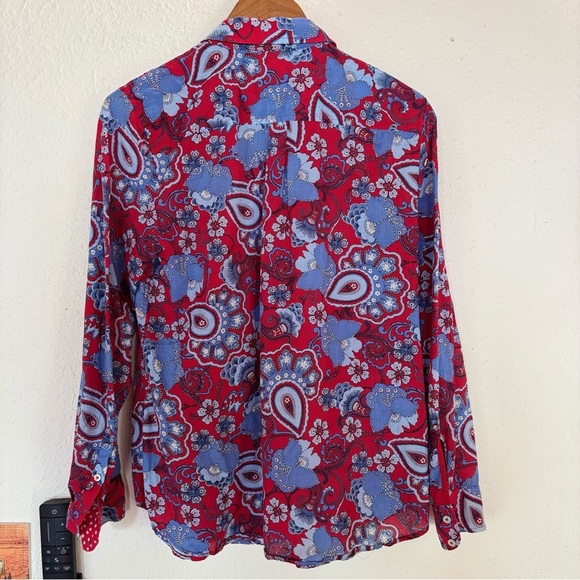 Floral Red and Blue Women's Top - Picture 2 of 6